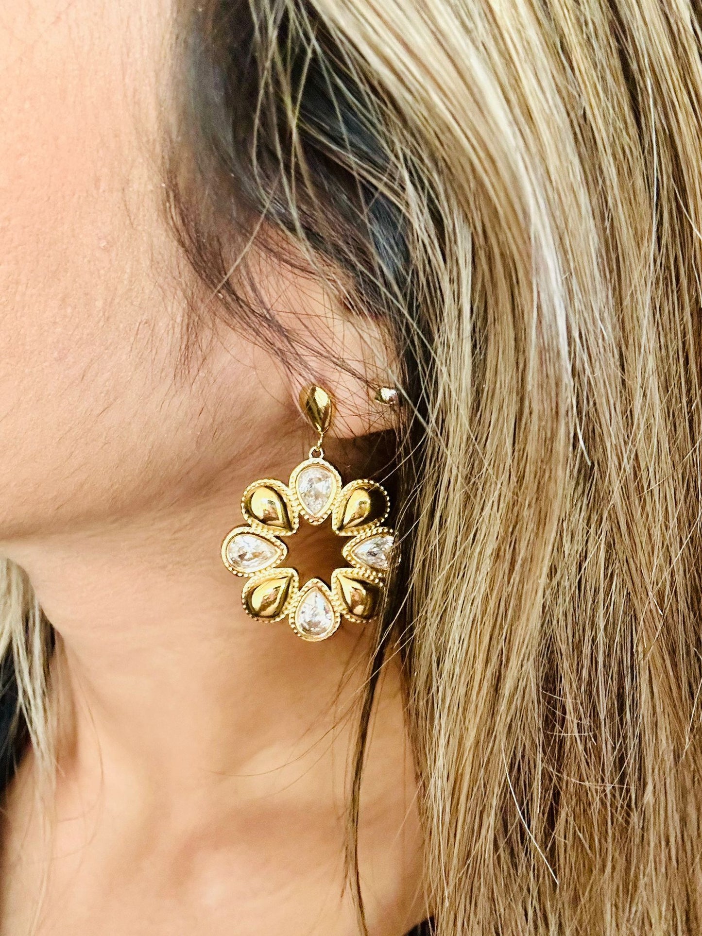 Flower Shape Earrings