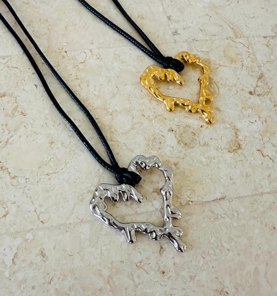 Melted Heart Neclace