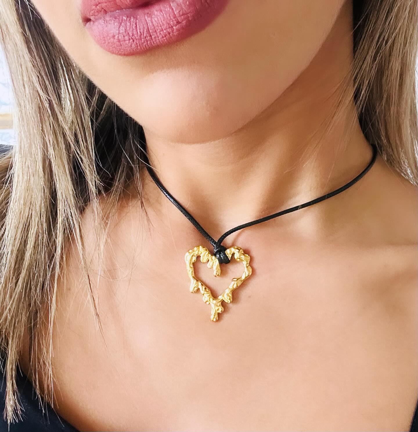 Melted Heart Neclace