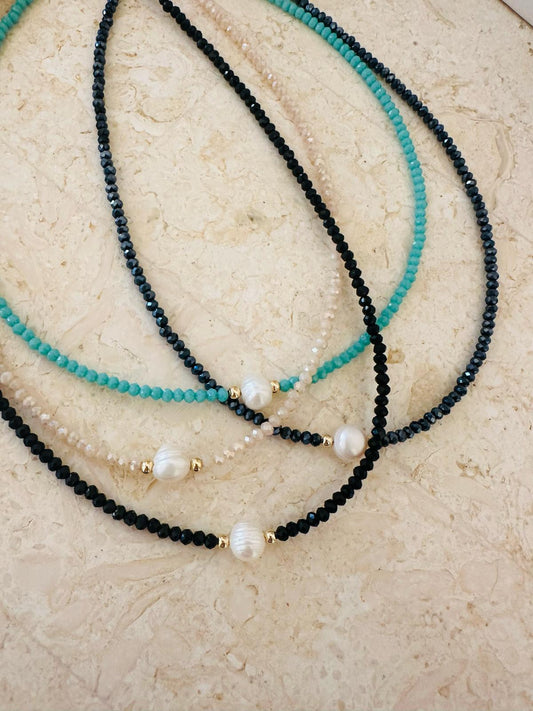 Shiny Beads Necklace