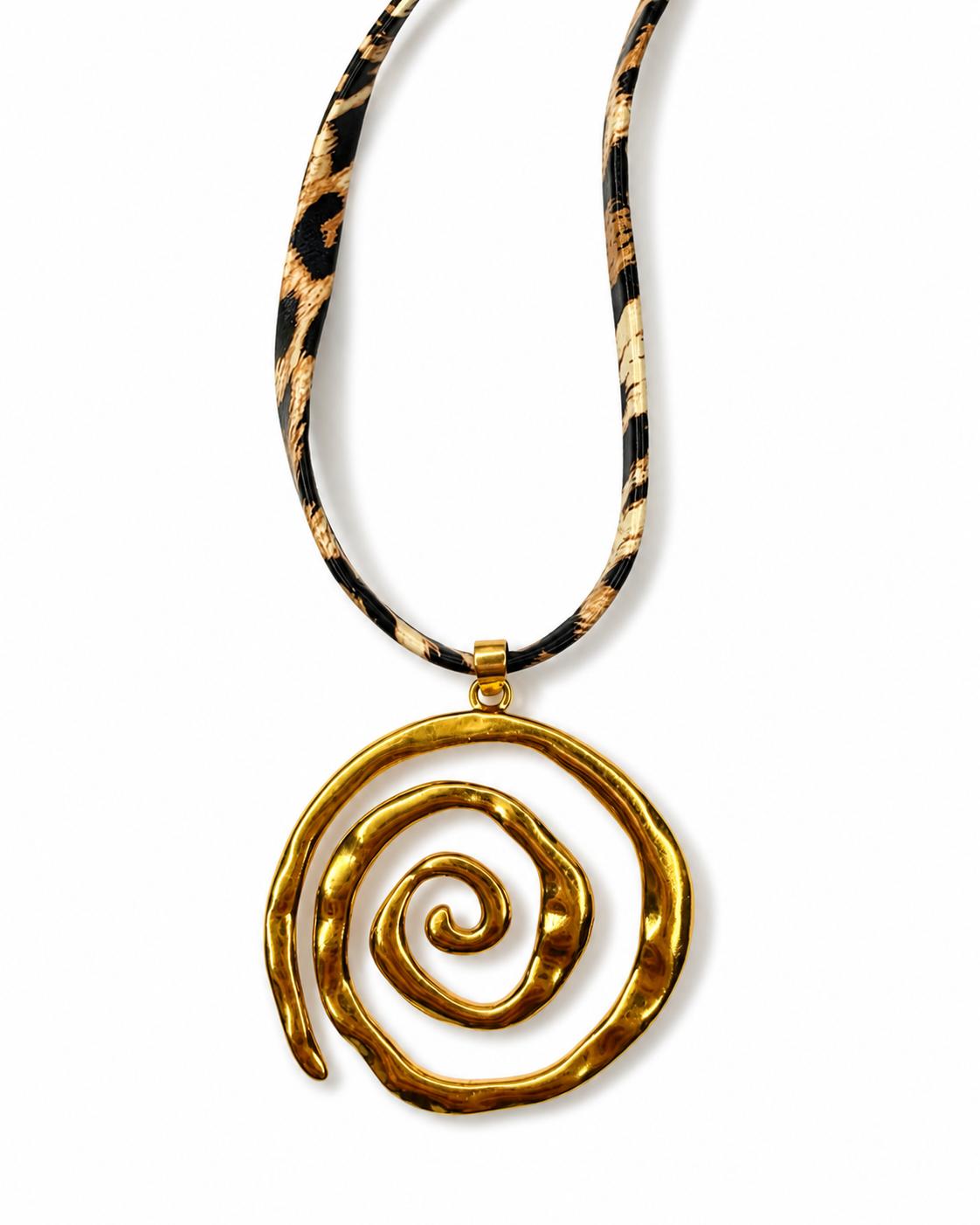 Marea Animal Print Necklace