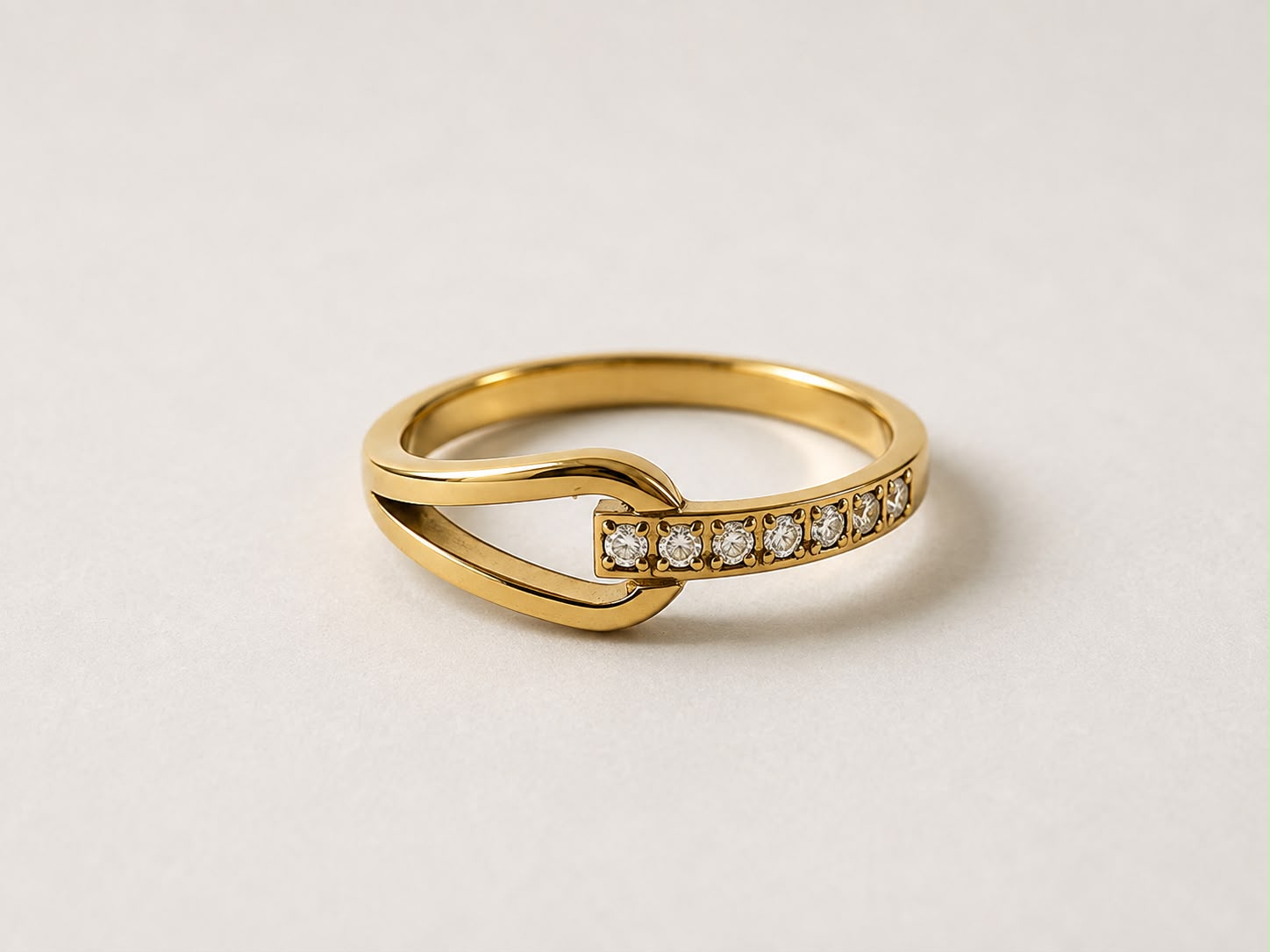 Modern Zirconia Ring