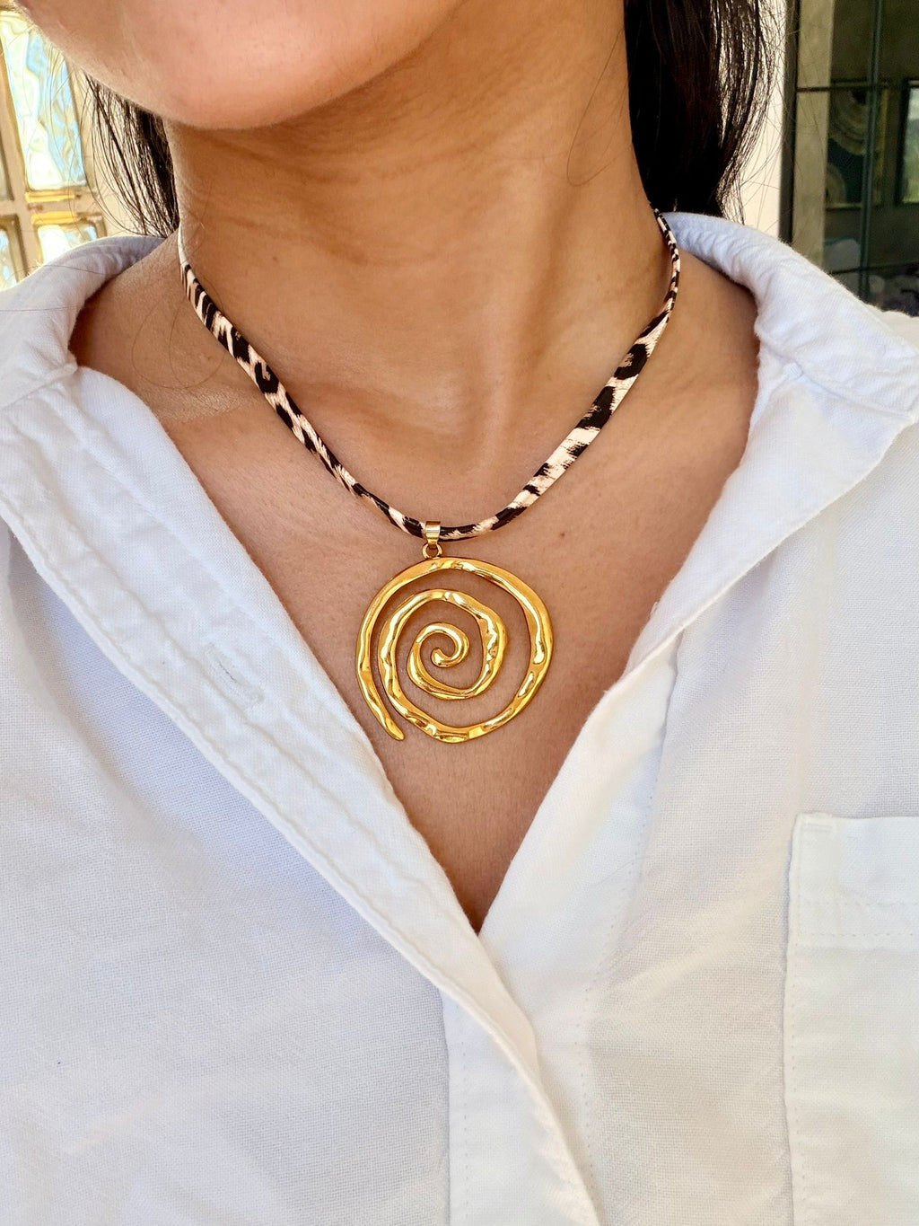 Marea Animal Print Necklace