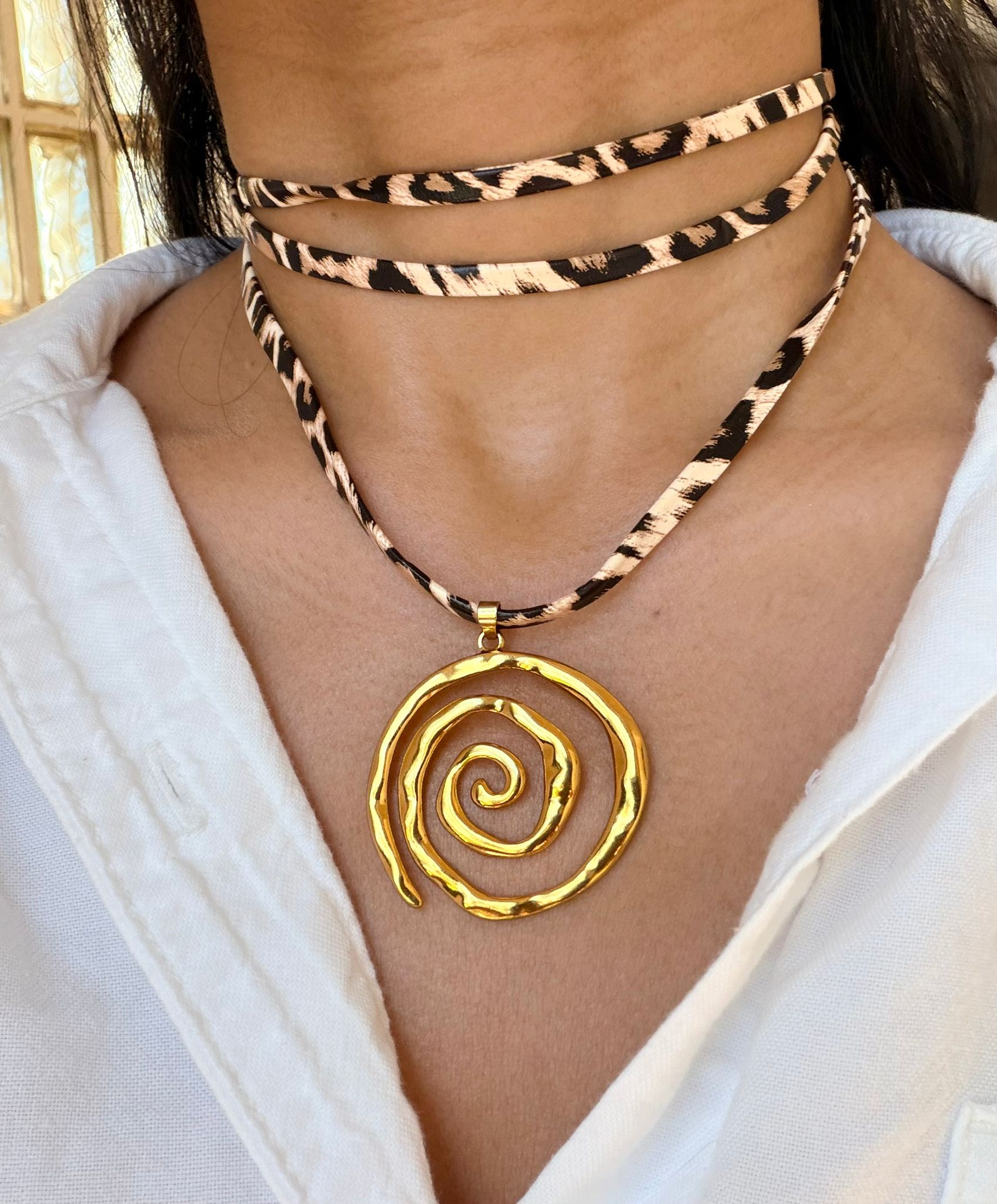 Marea Animal Print Necklace